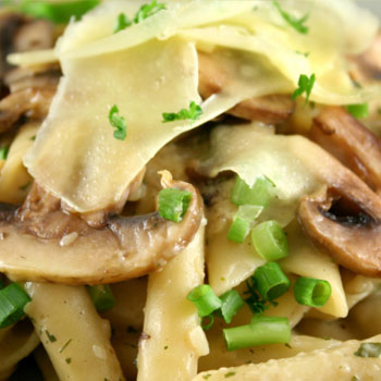 Penne with Mushroom Sauce 