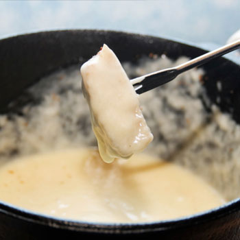 Whiskey & Cheese Fondue