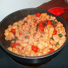 Conchiglie Puttanesca