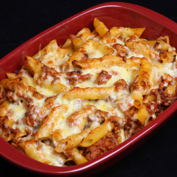 Cheesy Beef & Noodle Casserole Cheesy Beef & Noodle Casserole