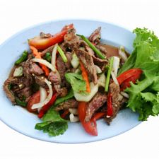 Thai Salad with Grilled Beef