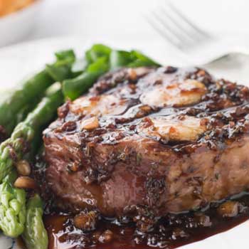 Balsamic Petit Filet with Blue Cheese Balsamic Petit Filet with Blue Cheese