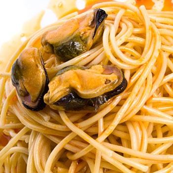 Linguine with Clams Linguine with Clams