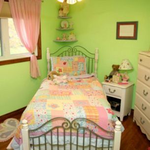 Redecorate Your Child's Room on the Cheap