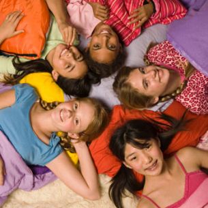 How to Host a Successful Sleepover