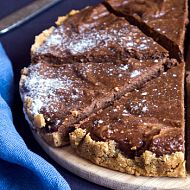 Low-Fat Chocolate Mousse Pie